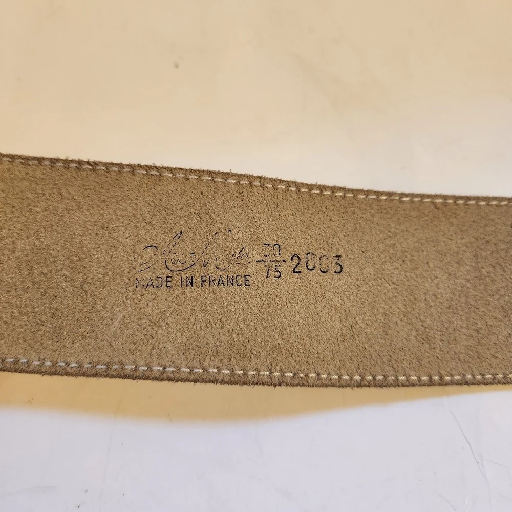 Vintage French made belt in EUC 28